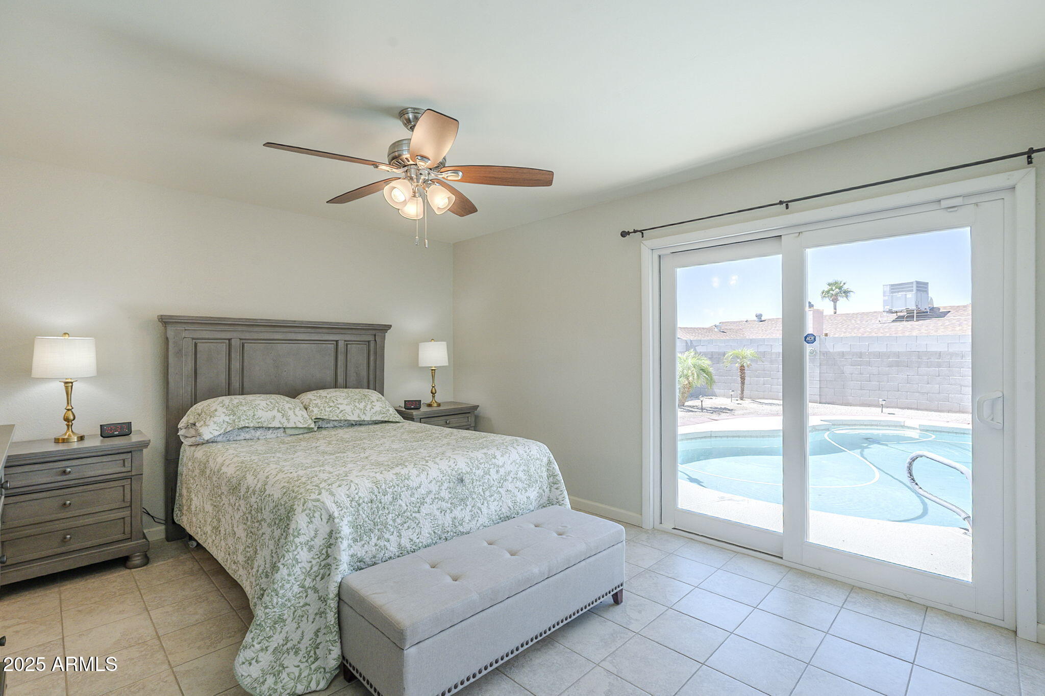 4621 East Mineral Road Phoenix, AZ 85044 - Photo 18 of 31 21-web-or-mls-Mineral-21