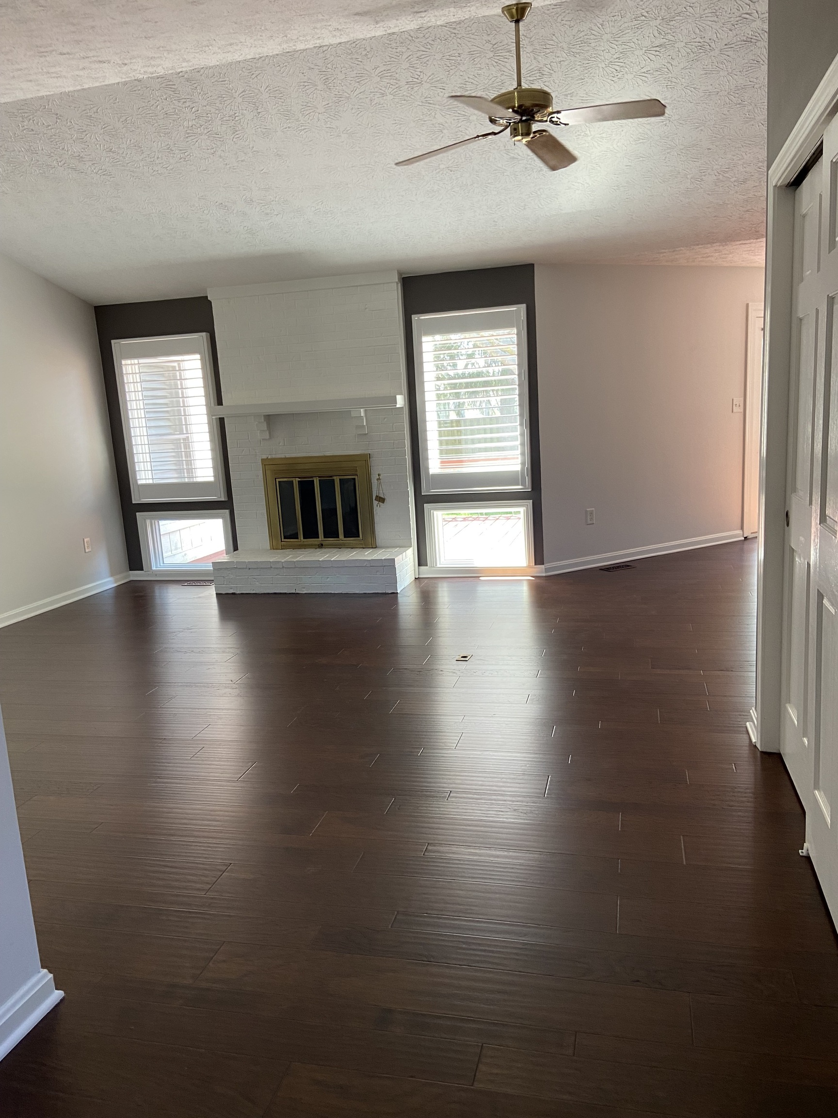 12264 Charing Cross Road Carmel, IN 46033 - Photo 10 of 30 Gallery Image 10