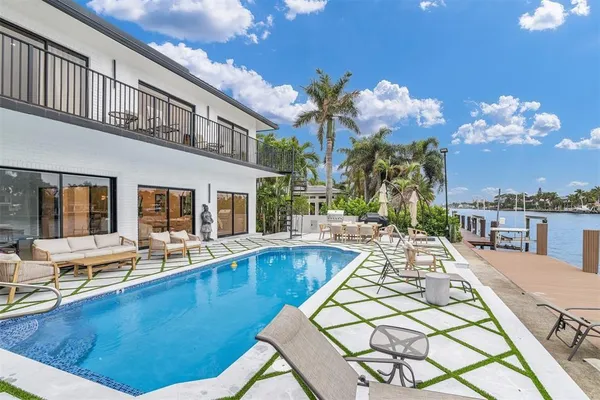 $25,000 | 319 South Riverside Drive, Pompano Beach, FL 33062