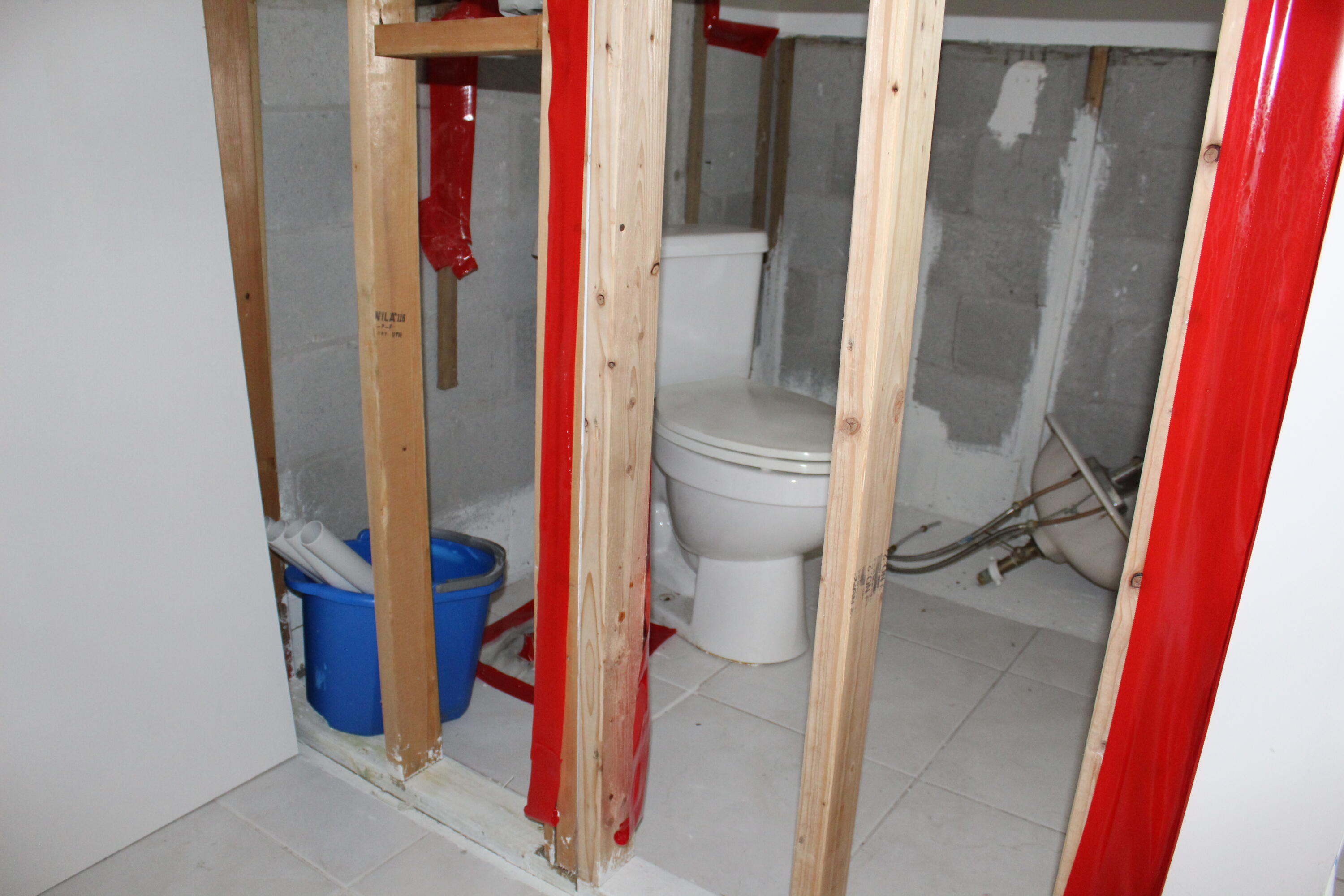 455 High Point Boulevard, Unit D Delray Beach, FL 33445 - Photo 16 of 18 Master Bathroom