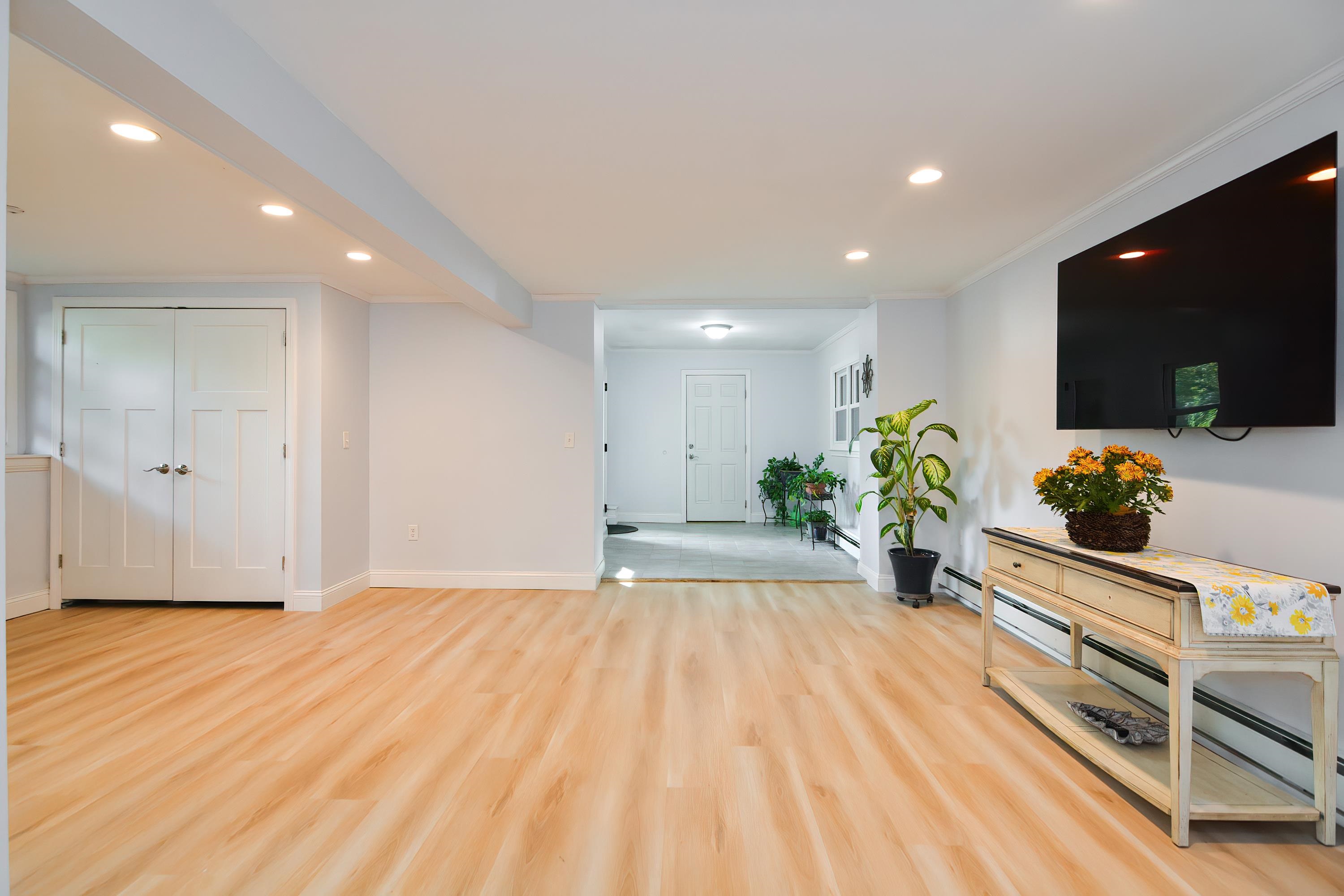 11 Ridgewood Terrace Exeter, NH 03833 - Photo 12 of 29