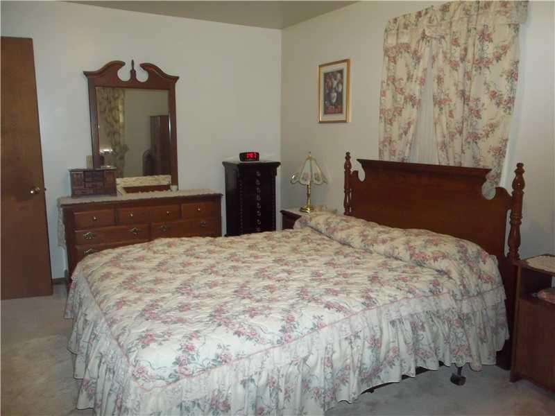 3316 Plank Road New Castle, PA 16105 - Photo 10 of 14 Bedroom.