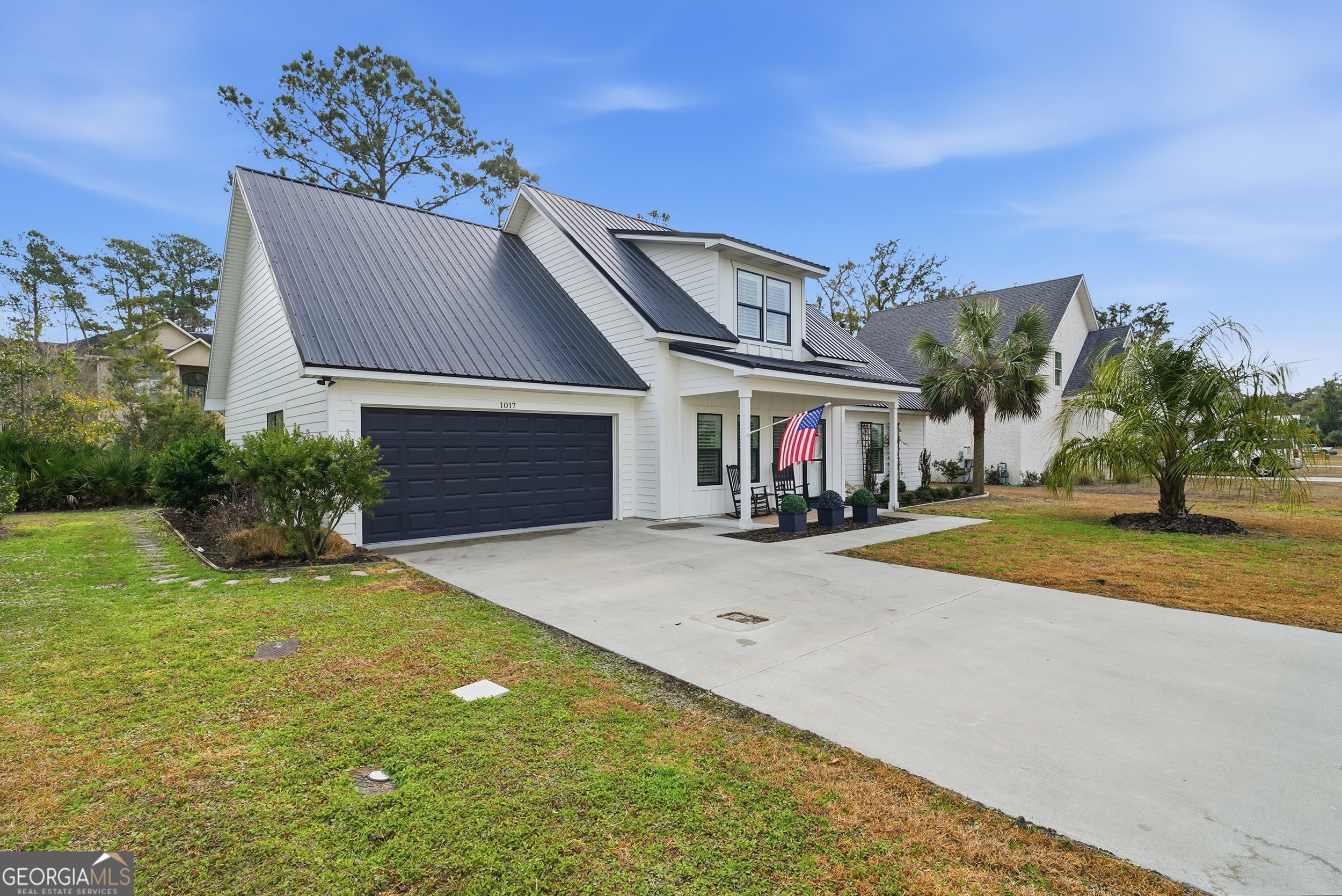 1017 Captains Cv Way St. Simons Island, GA 31522 - Photo 2 of 31