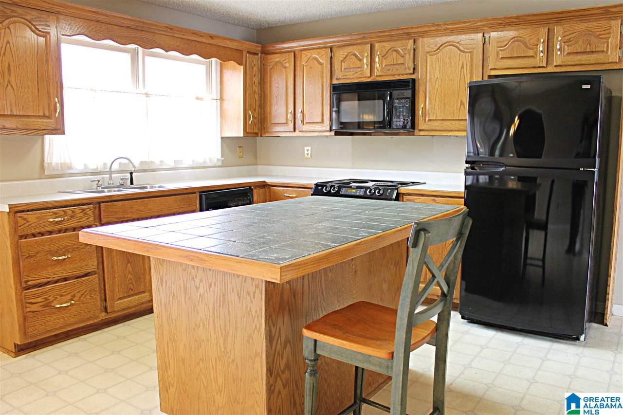 1239 Stillwater Road Anniston, AL 36207 - Photo 3 of 25