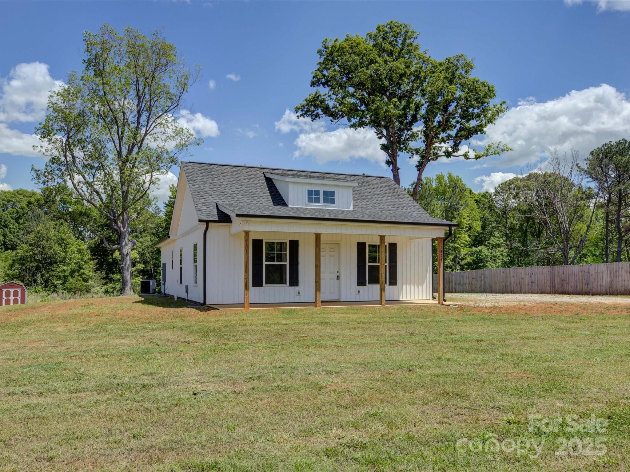 1454 King Road York, SC 29745 - Photo 1 of 34 a big house with lots of trees