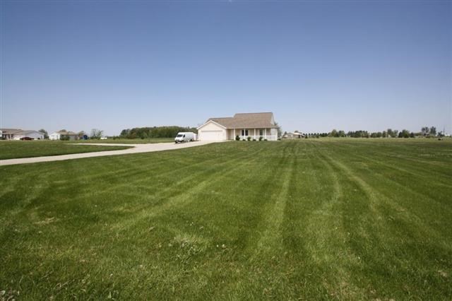 5522 Hamilton Road Yoder, IN 46798 - Photo 1 of 22
