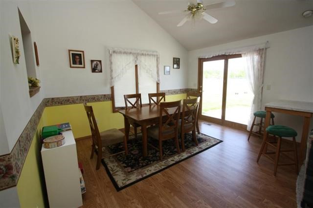 5522 Hamilton Road Yoder, IN 46798 - Photo 14 of 22