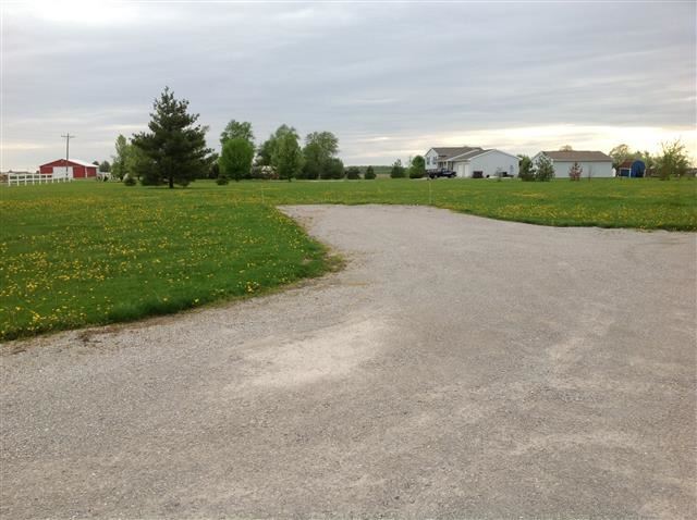 5522 Hamilton Road Yoder, IN 46798 - Photo 5 of 22