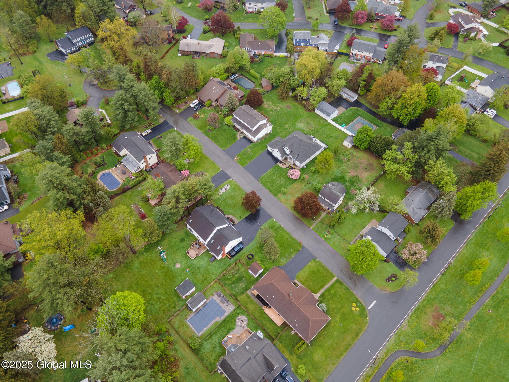 392 McCormack Road Albany, NY 12208 - Photo 45 of 45 54-392McCormickRd_54