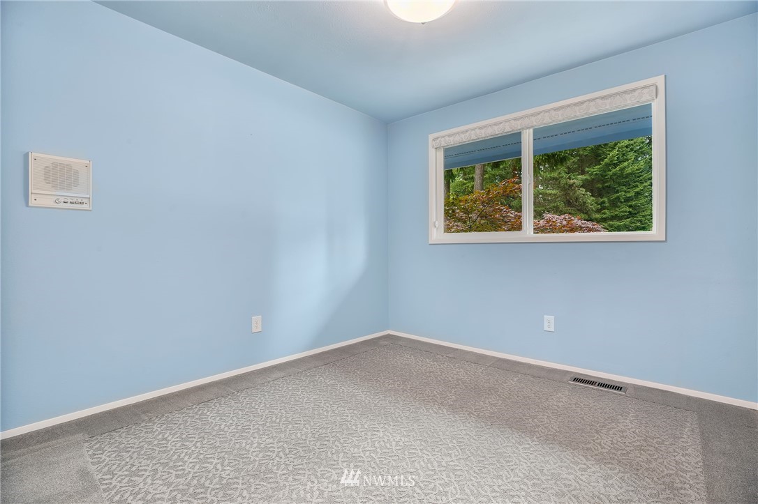 14627 164th Place Southeast Renton, WA 98059 - Photo 15 of 25