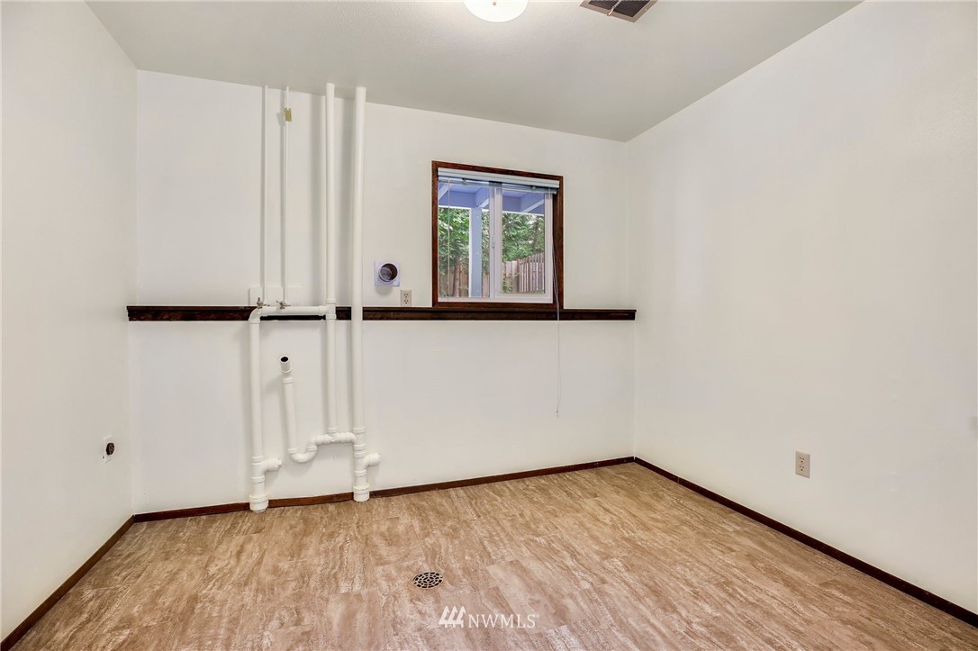 14627 164th Place Southeast Renton, WA 98059 - Photo 21 of 25