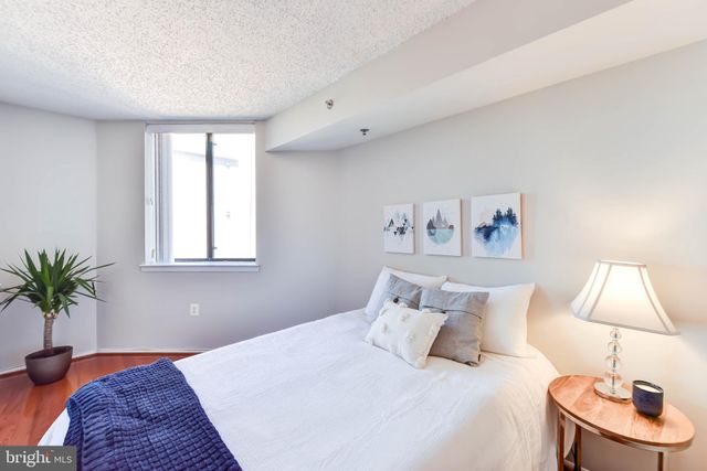 $510,000 | 1001 North Vermont Street, Unit 813, Arlington, VA 22201