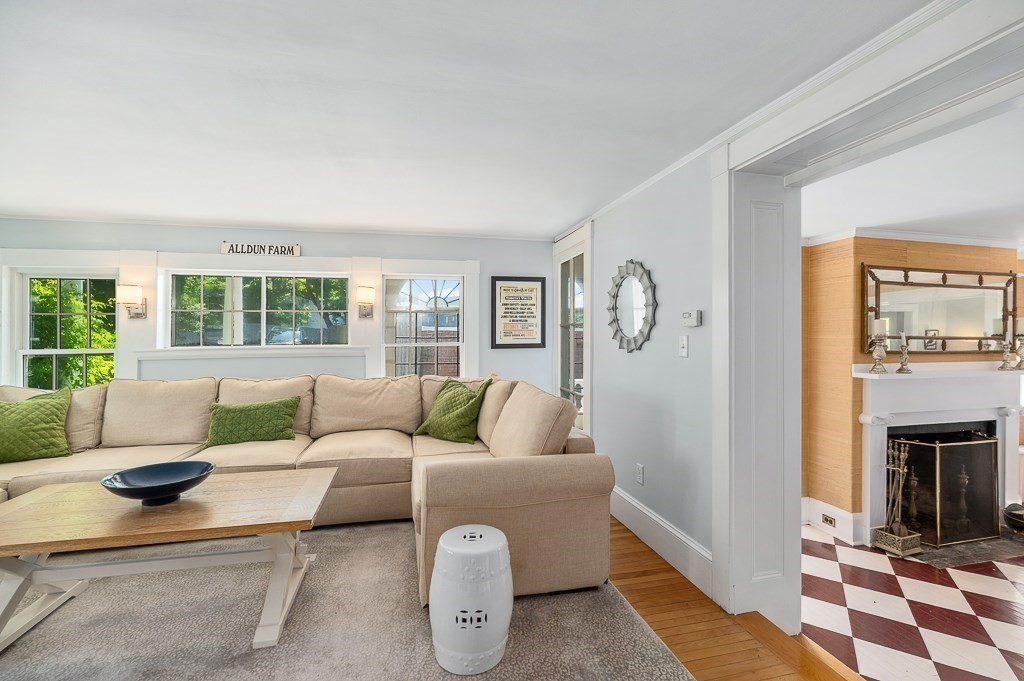 18 Union Street Manchester, MA 01944 - Photo 18 of 38