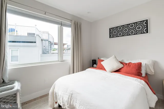 $1,725 | 1612 Germantown Avenue, Unit 3, Philadelphia, PA 19122