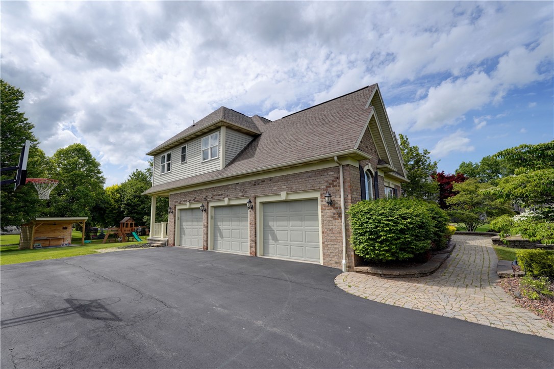 83 Angels Path Penfield, NY 14580 - Photo 3 of 44