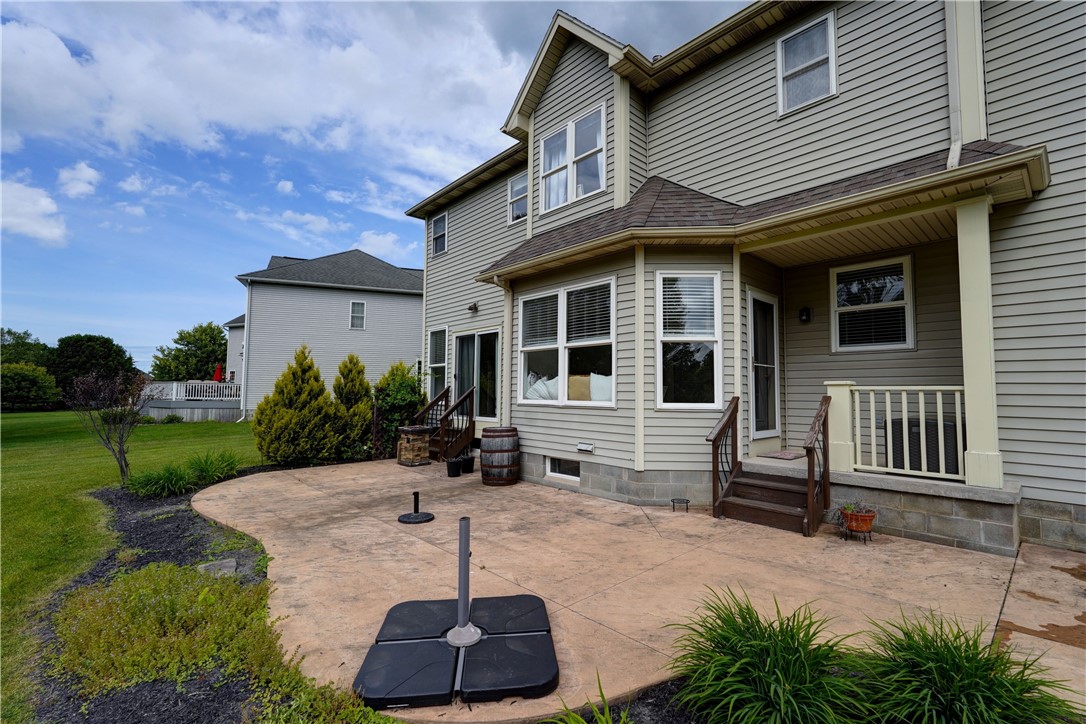 83 Angels Path Penfield, NY 14580 - Photo 5 of 44