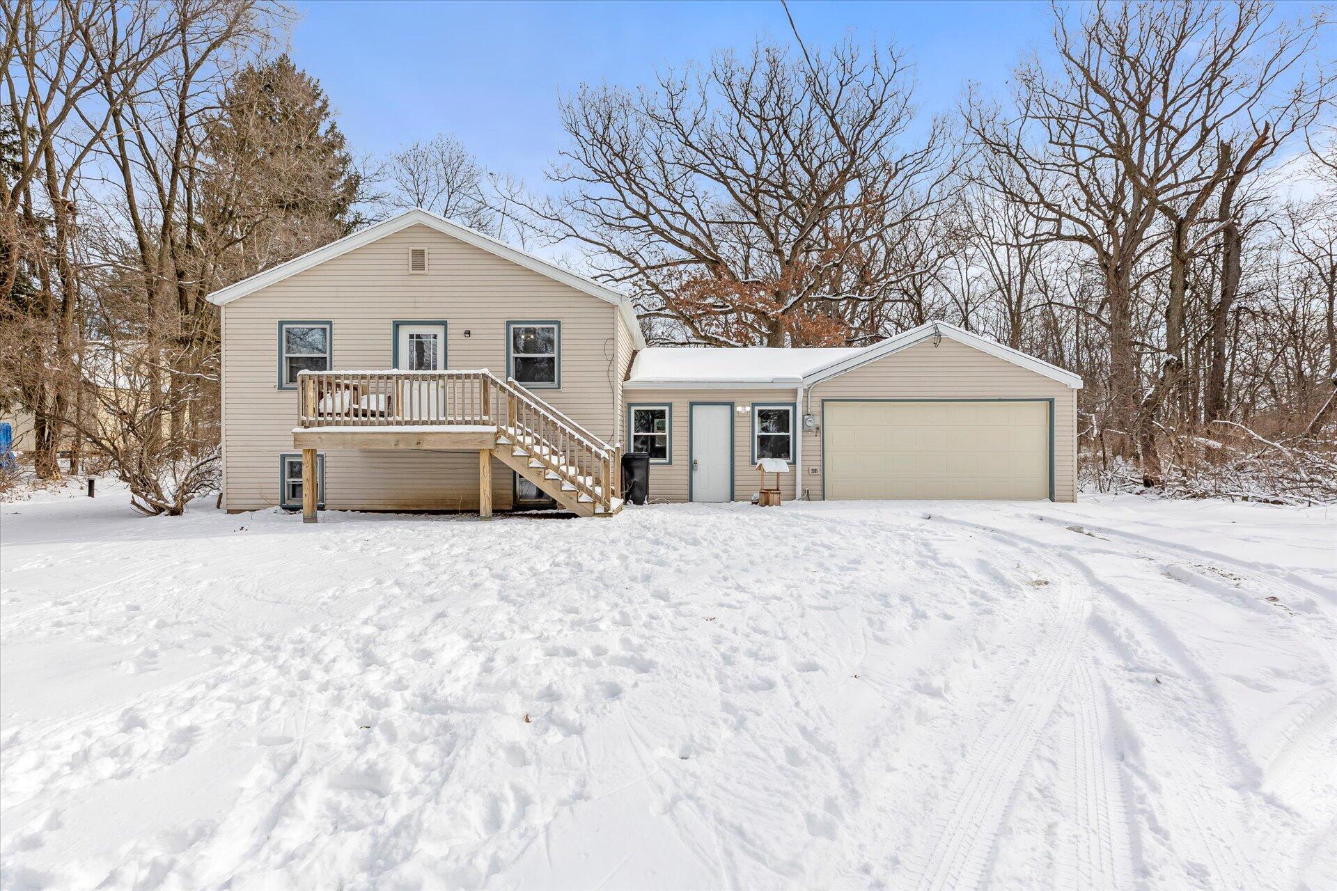 N6340 North County Line Road Delavan, WI 53115 - Photo 1 of 1 21-R6_A5262