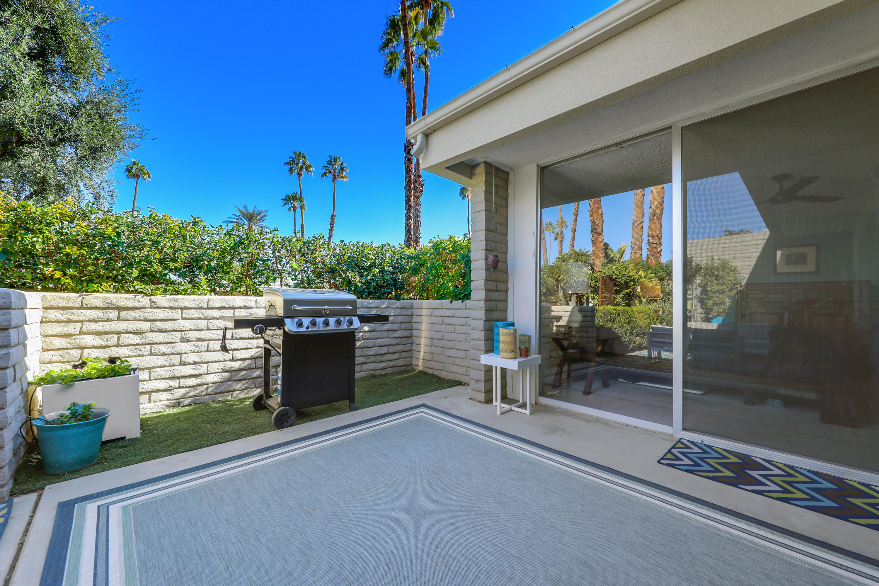 45204 Ave Codorniz Indian Wells, CA 92210 - Photo 27 of 36 a house view with a outdoor space