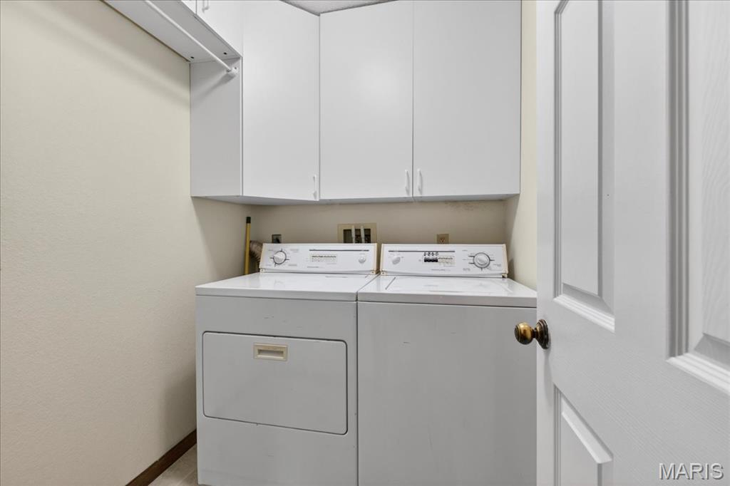 411 John Henry Road Belleville, IL 62220 - Photo 16 of 49