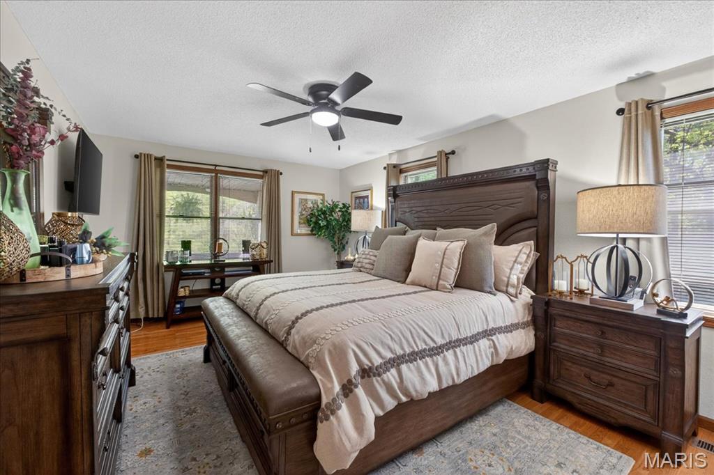 411 John Henry Road Belleville, IL 62220 - Photo 17 of 49