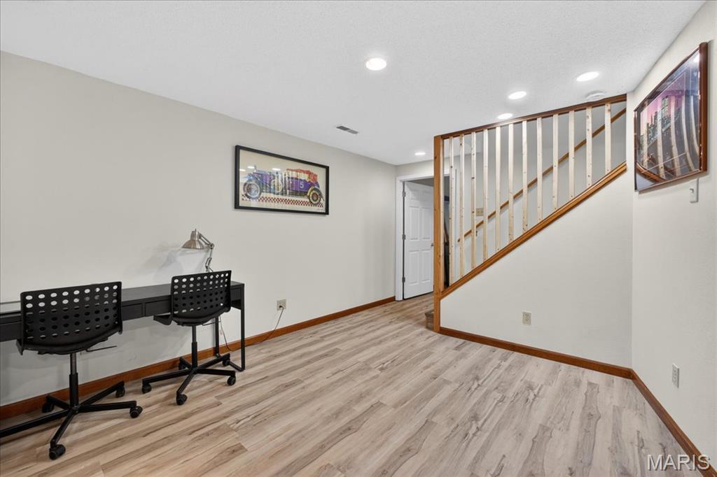 411 John Henry Road Belleville, IL 62220 - Photo 27 of 49