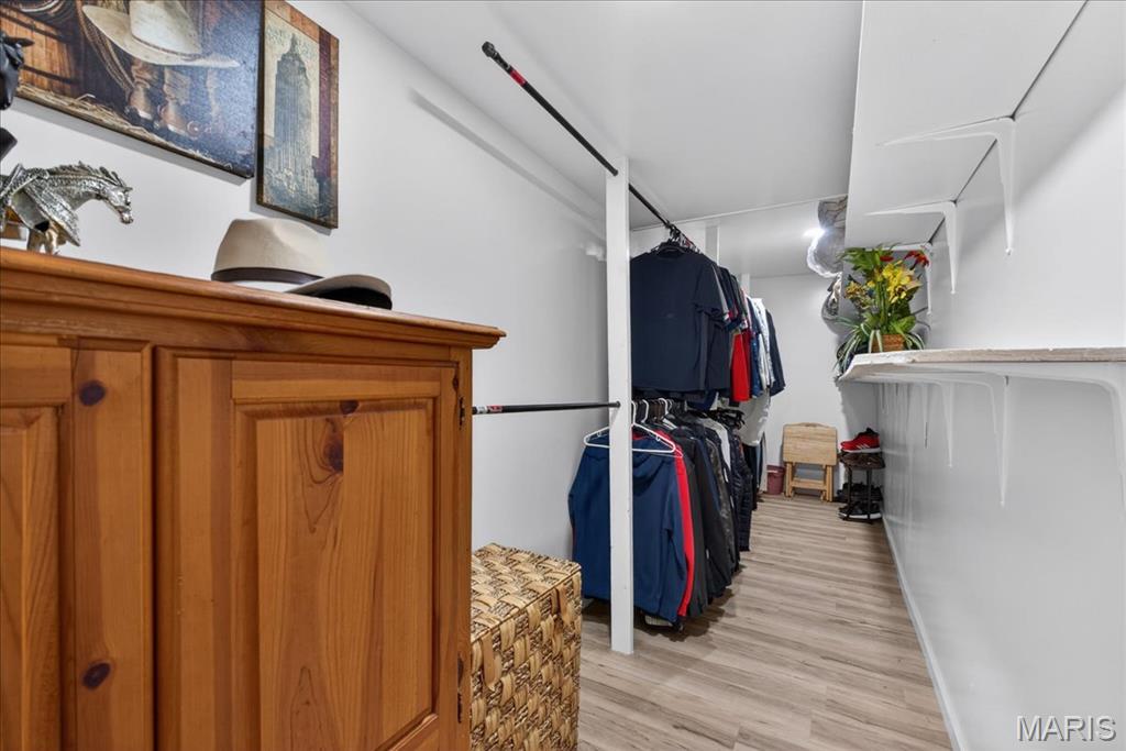 411 John Henry Road Belleville, IL 62220 - Photo 34 of 49