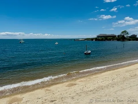 $749,000 | 15 Griswold Road, East Lyme, CT 06357