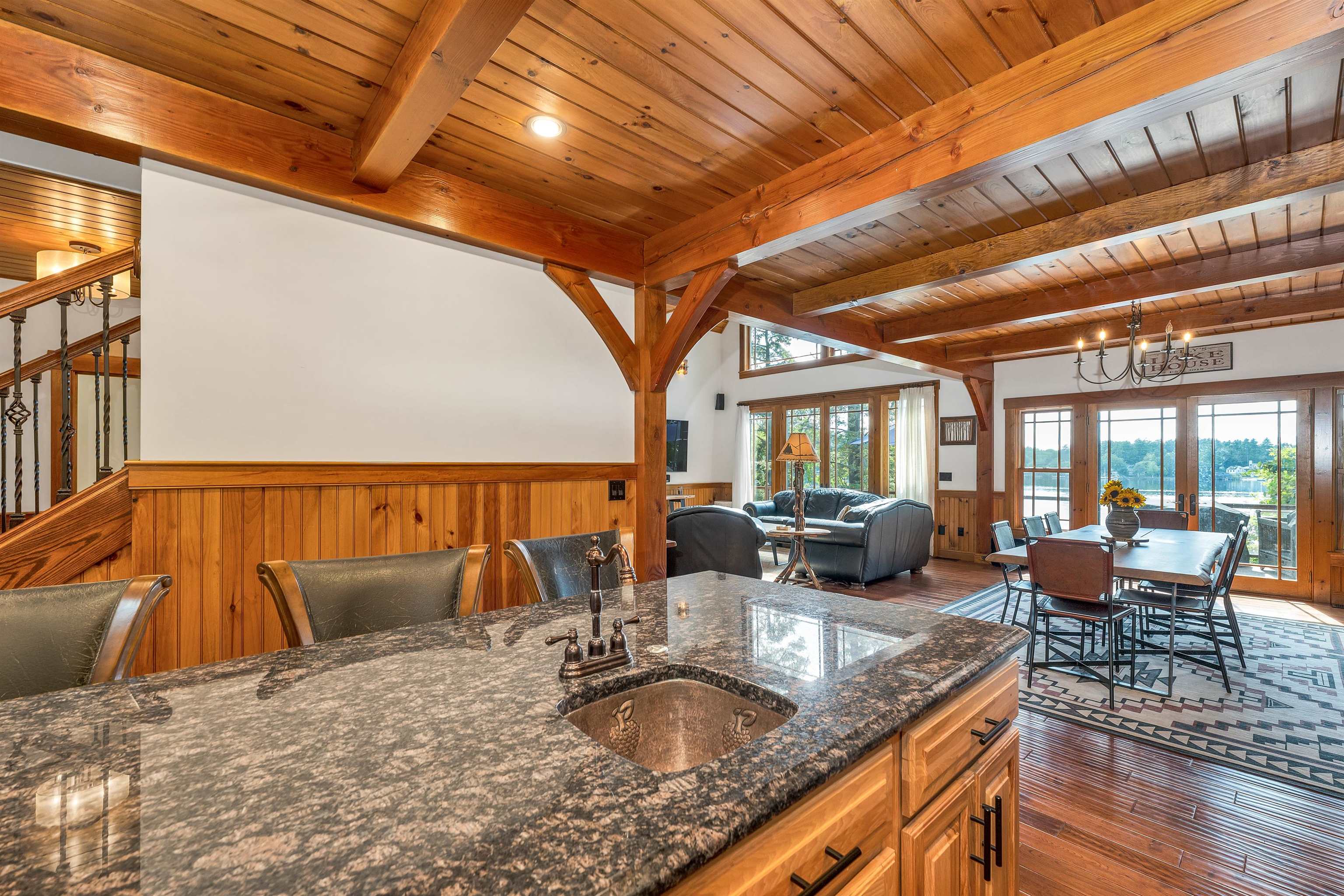 81 Timberlane P Wolfeboro, NH 03894 - Photo 15 of 60