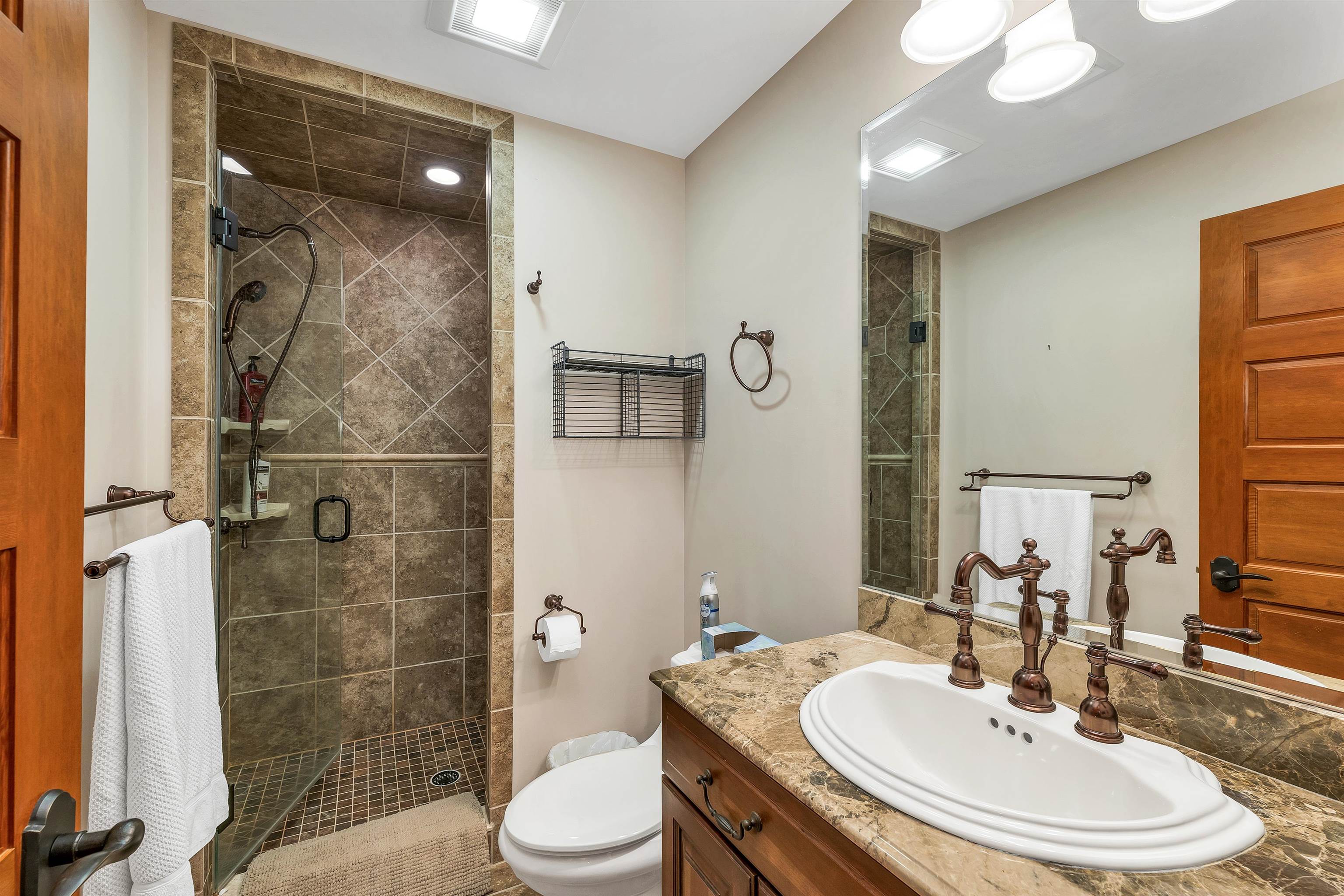 81 Timberlane P Wolfeboro, NH 03894 - Photo 37 of 60