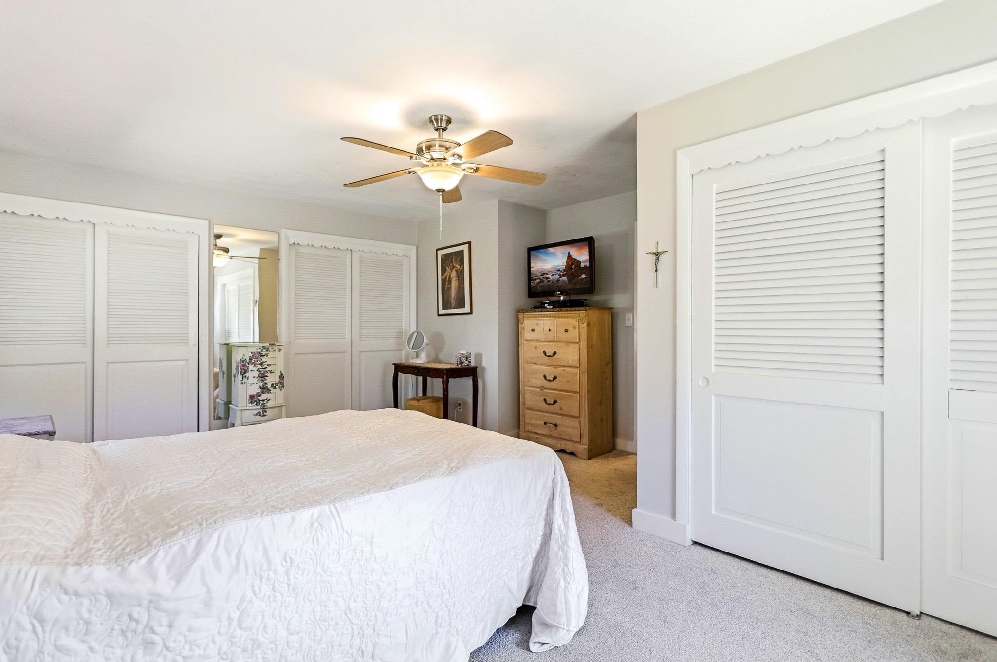 358 East Road Hampstead, NH 03841 - Photo 19 of 28 Gallery Image 19