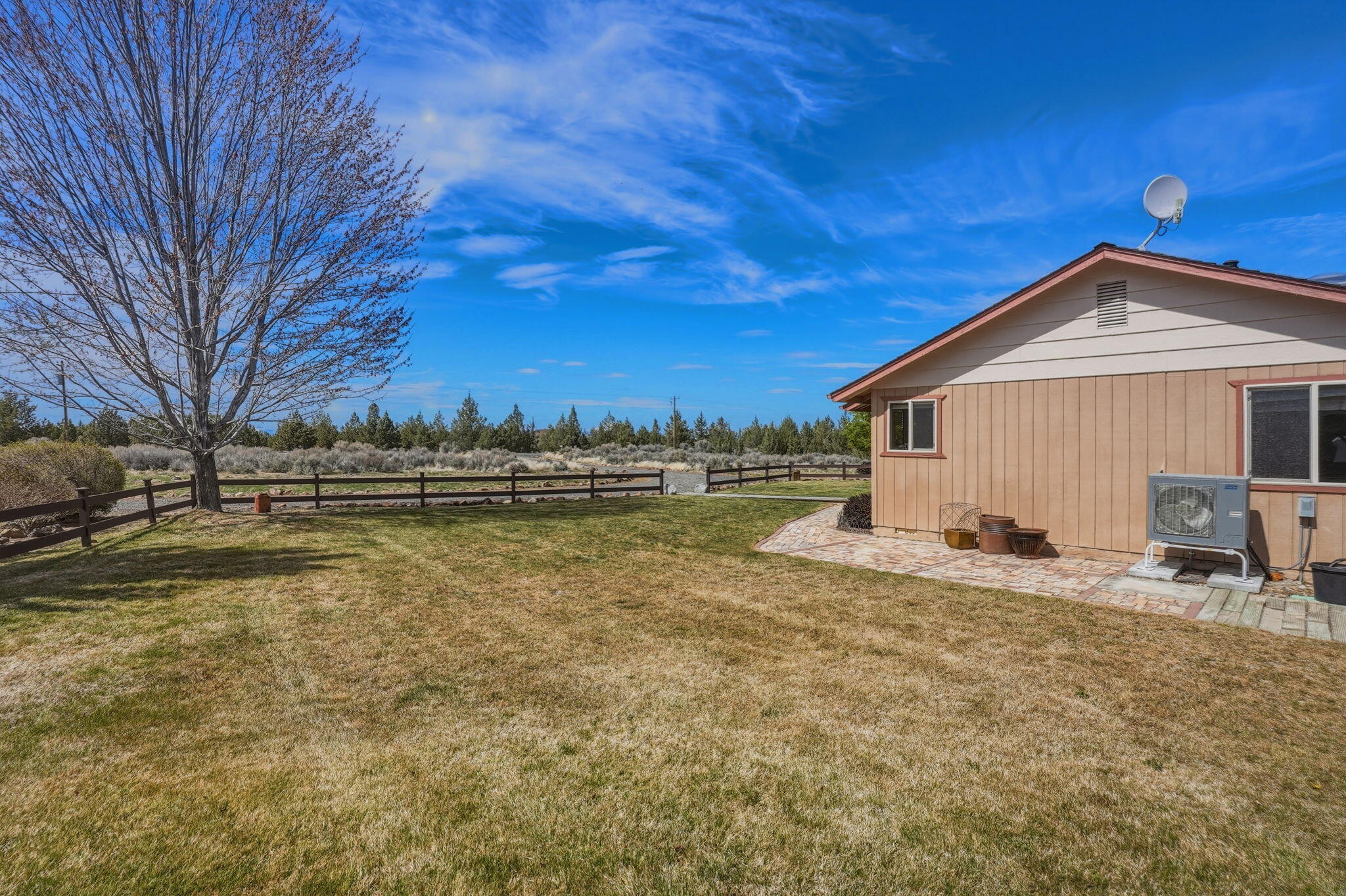 7950 Southwest Copley Road Powell Butte, OR 97753 - Photo 43 of 56 8-web-or-mls-Riley_Visuals_008