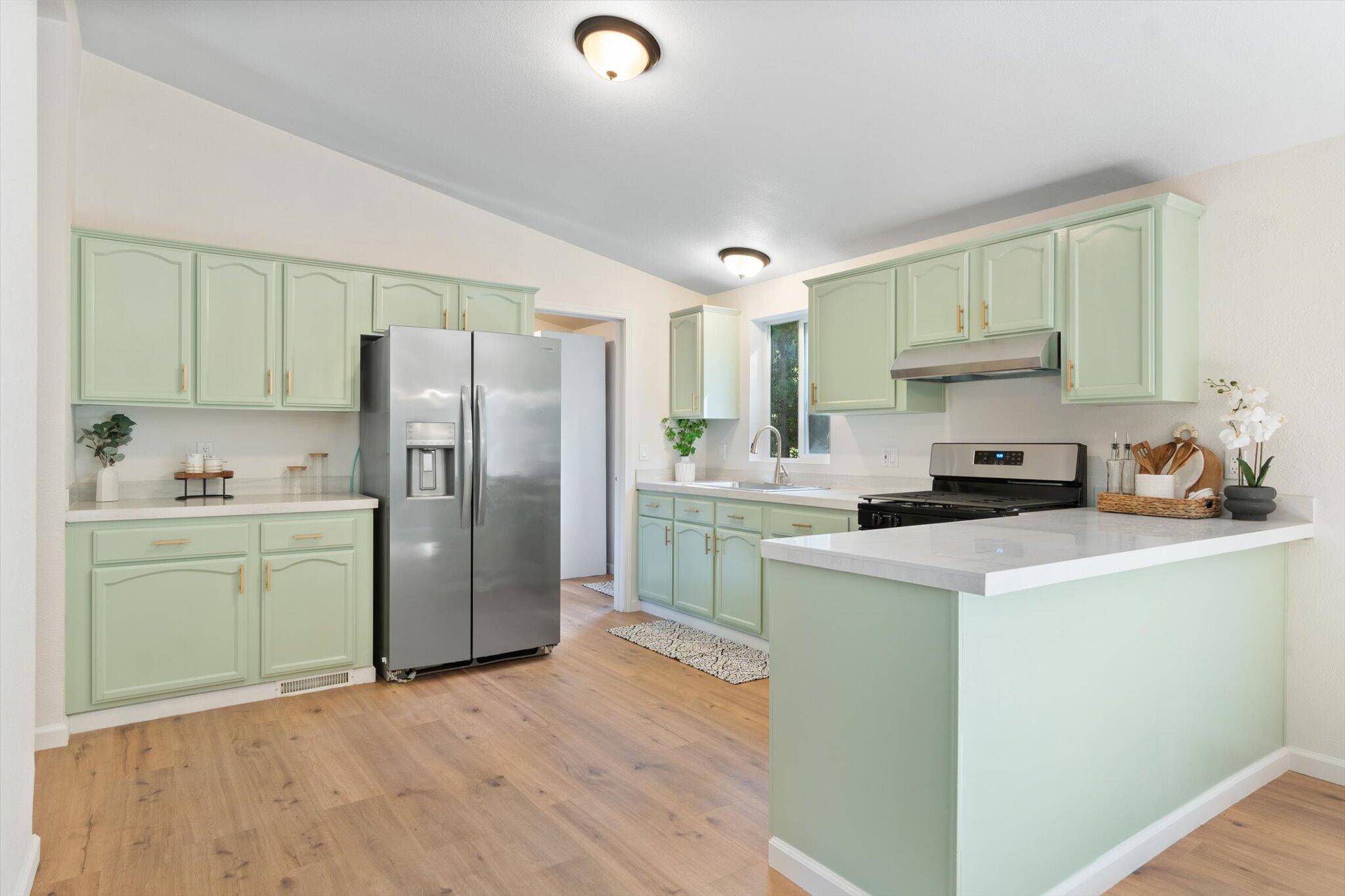 7727 Pegnan Road Shingletown, CA 96088 - Photo 13 of 44 10-BiggerFlow Real Estate Media-10