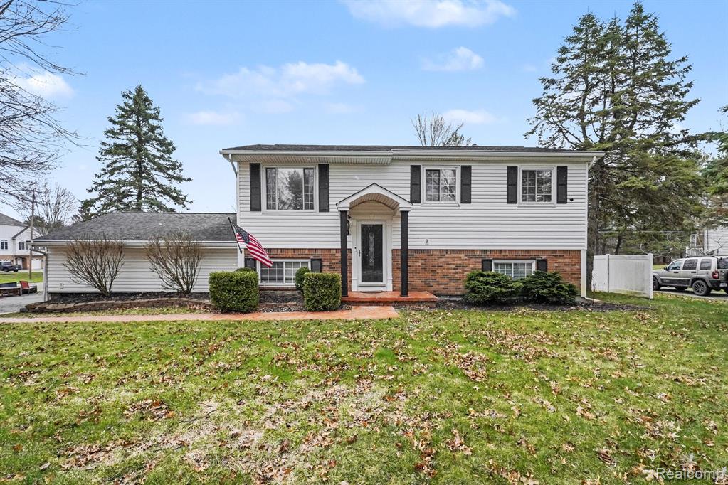 1784 Byron Road Howell, MI 48855 - Photo 31 of 33