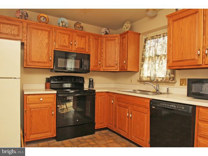 57 Ridge View Drive Coatesville, PA 19320 - Photo 2 of 14 Gallery Image 2