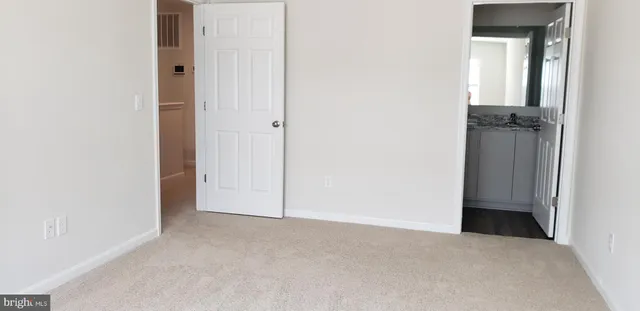 $1,600 | 208 Caterpillar Drive, Luray, VA 22835