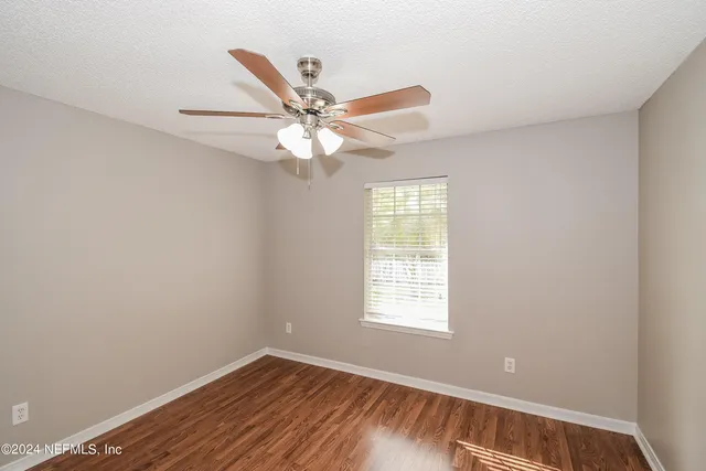 $1,795 | 10450 McGirts Creek Drive, Jacksonville, FL 32221