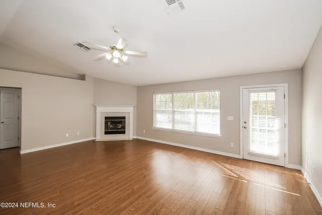 $1,795 | 10450 McGirts Creek Drive, Jacksonville, FL 32221