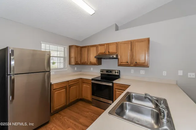 $1,795 | 10450 McGirts Creek Drive, Jacksonville, FL 32221