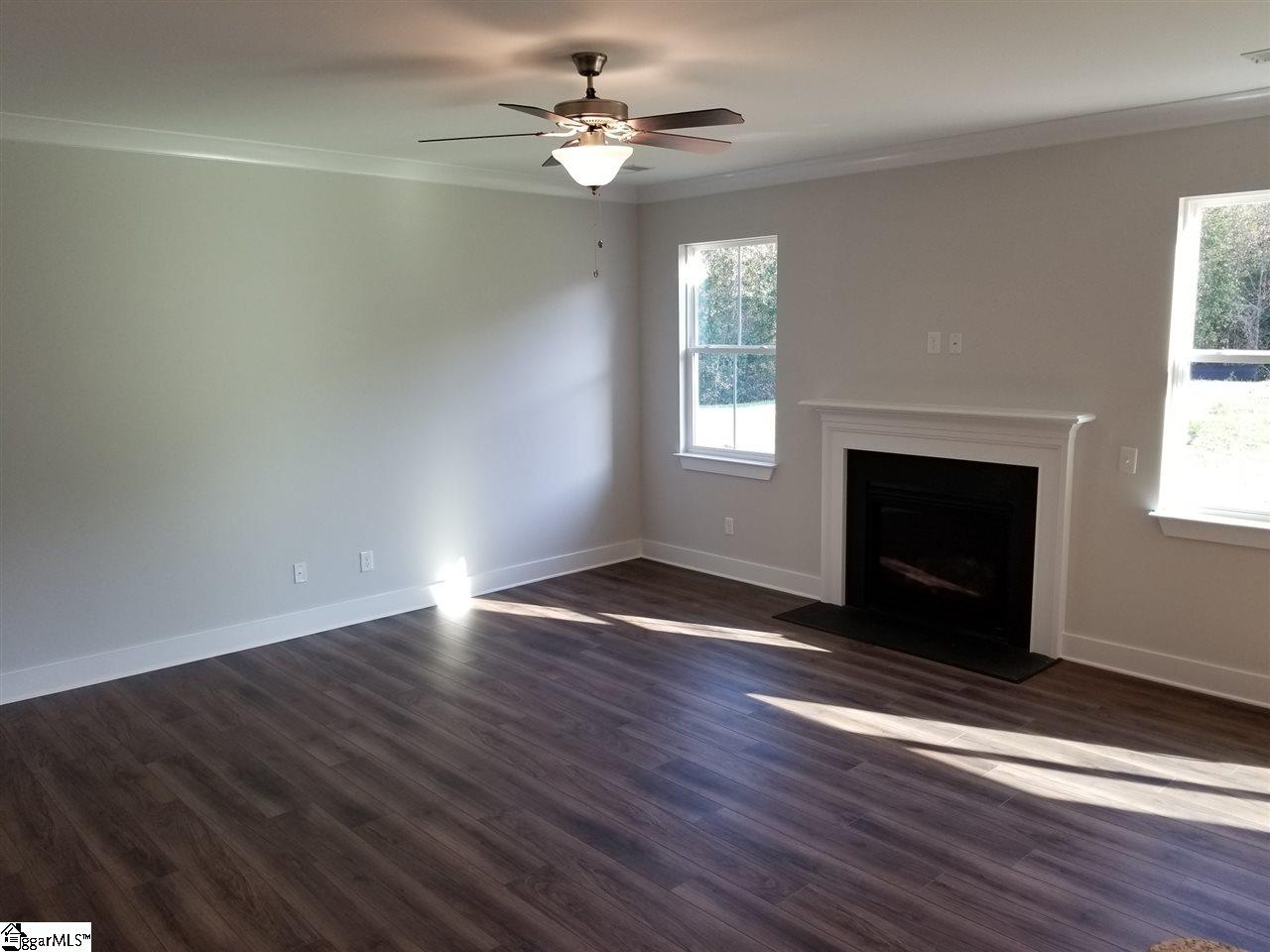 43 Arnold Mill Road Simpsonville, SC 29680 - Photo 5 of 13 Gallery Image 5