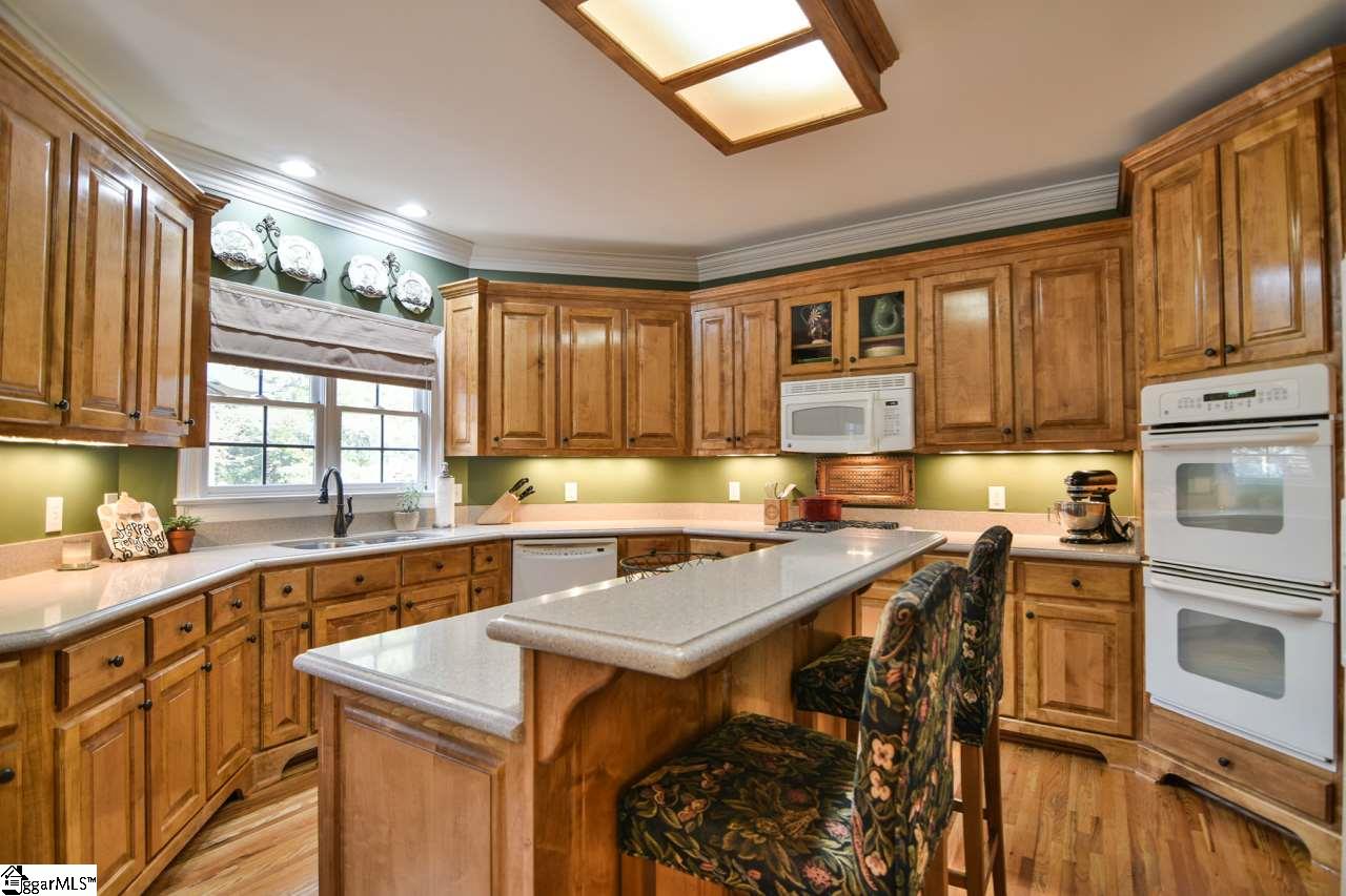902 Carriage Hill Road Simpsonville, SC 29681 - Photo 17 of 35 Gallery Image 17