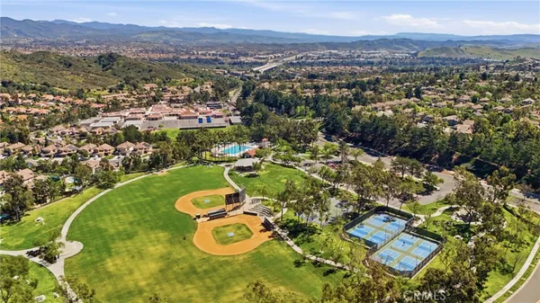 $825,000 | 46 Calle De Los Ninos, Rancho Santa Margarita, CA 92688
