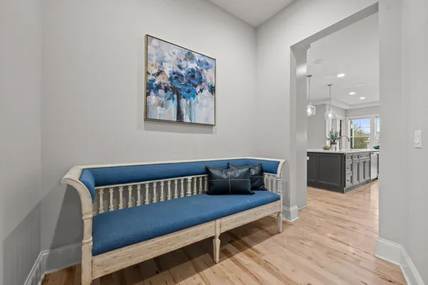 $999,900 | W248-n2151 Kettle Cove Court, Pewaukee, WI 53072