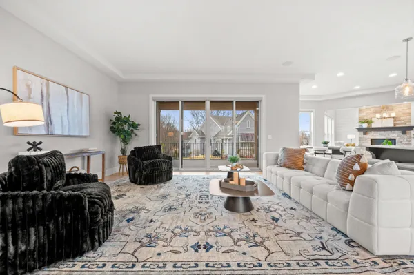 $999,900 | W248-n2151 Kettle Cove Court, Pewaukee, WI 53072