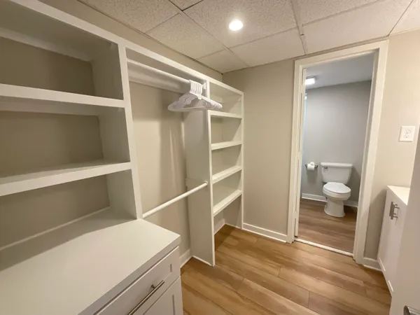 $1,995 | 14 Lockwood Drive, Unit 5L, Charleston, SC 29401