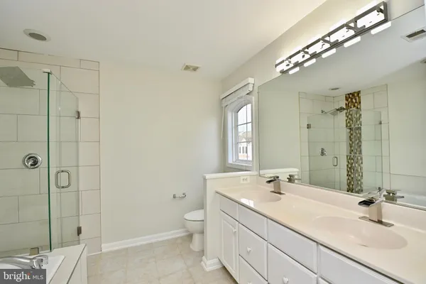 $3,200 | 5027 Village Fountain Place, Centreville, VA 20120