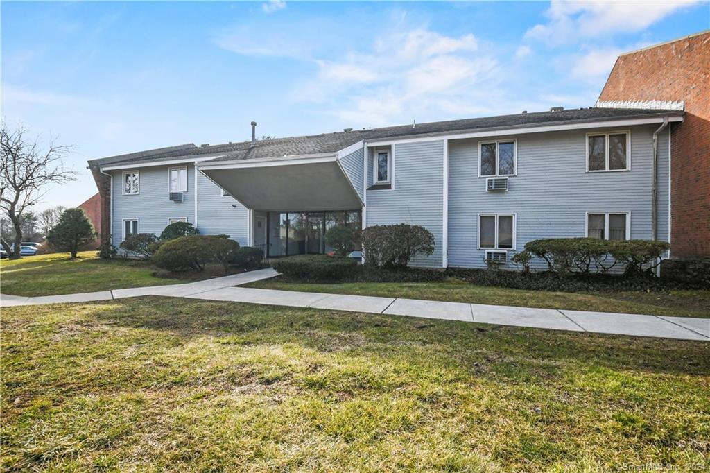 127 Florence Road, Unit 1A Branford, CT 06405 - Photo 1 of 1 Gallery Image 1