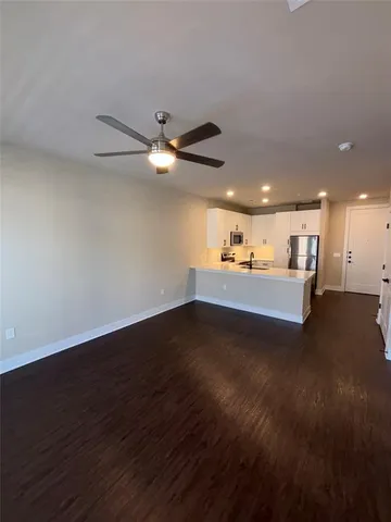 $1,530 | 111 Town Place, Unit 3840, Fairview, TX 75069