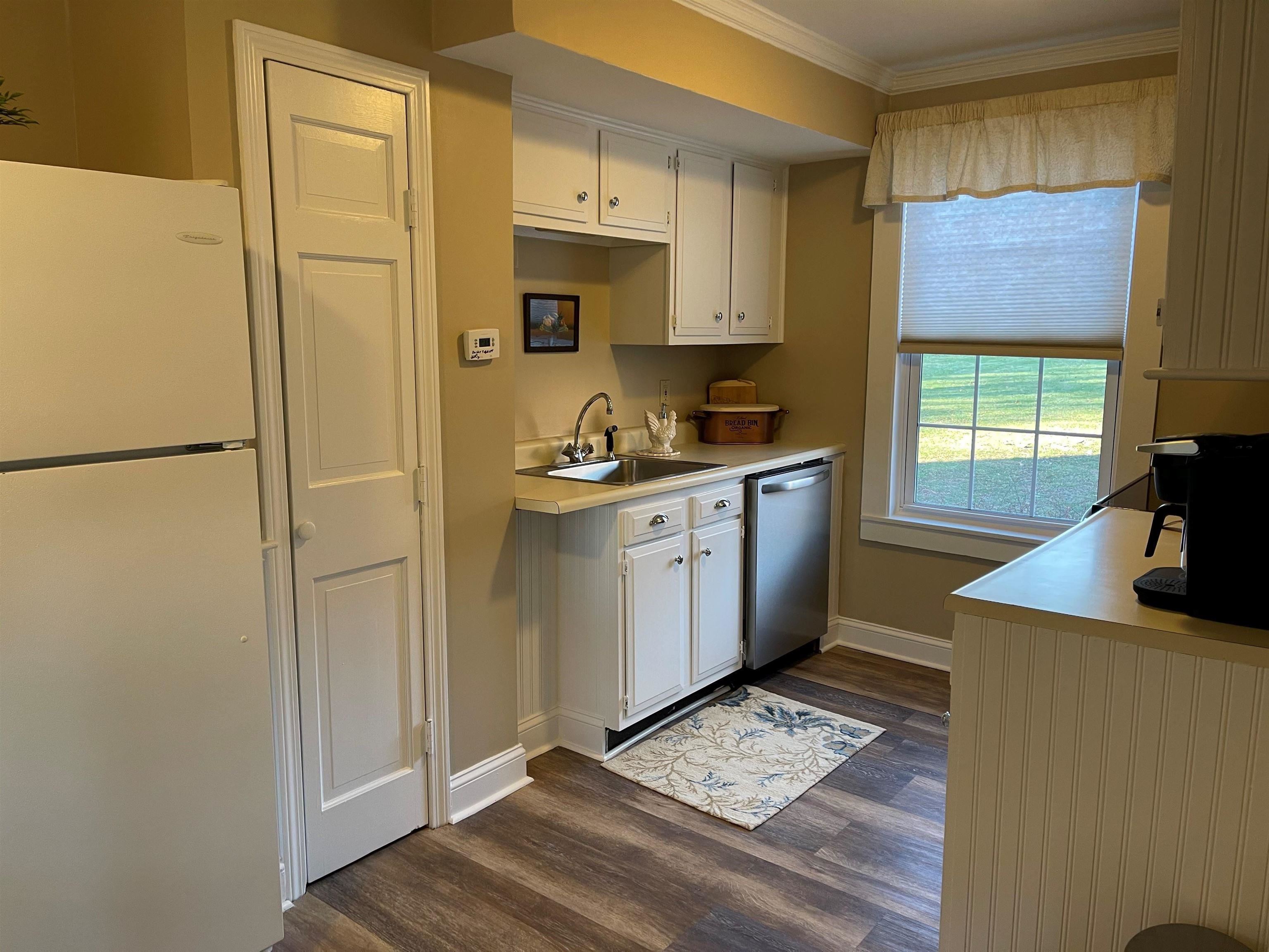 2 Emery Lane Stratham, NH 03885 - Photo 20 of 40 Gallery Image 20