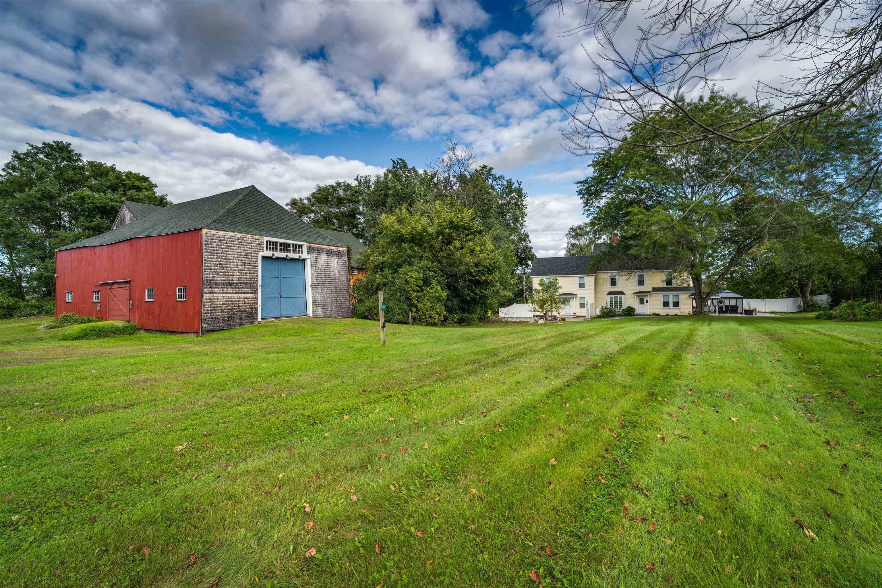 2 Emery Lane Stratham, NH 03885 - Photo 30 of 40 Gallery Image 30
