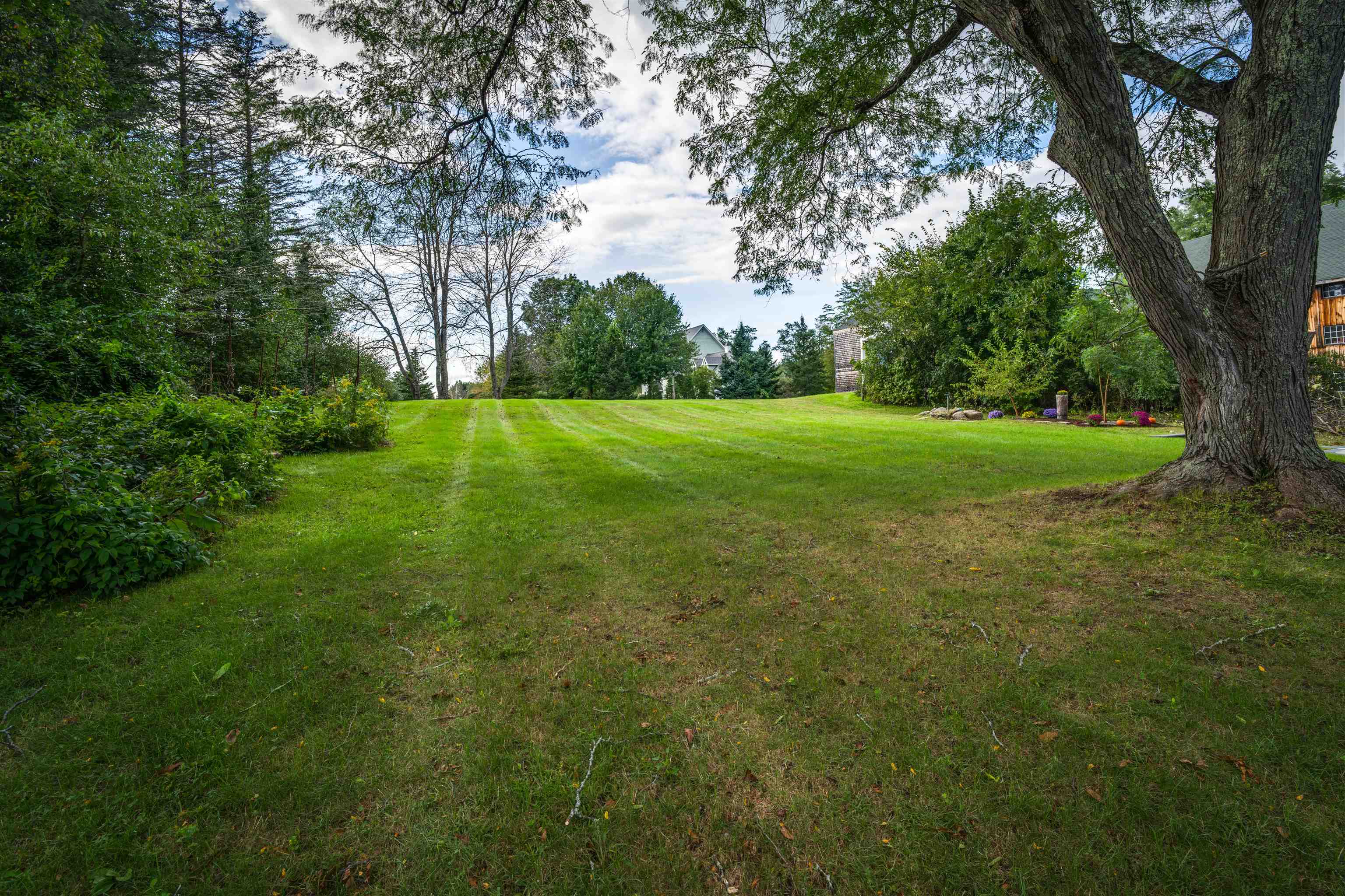 2 Emery Lane Stratham, NH 03885 - Photo 31 of 40 Gallery Image 31